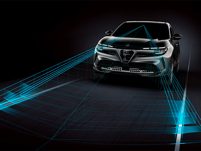 Alfa Romeo Junior - Junior Ibrida 2024 ADAS - Centrage sur la voie