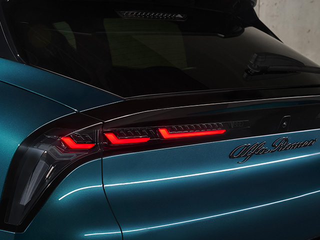 Alfa Romeo Junior - Junior Ibrida 2024 Exterieur - Arriere