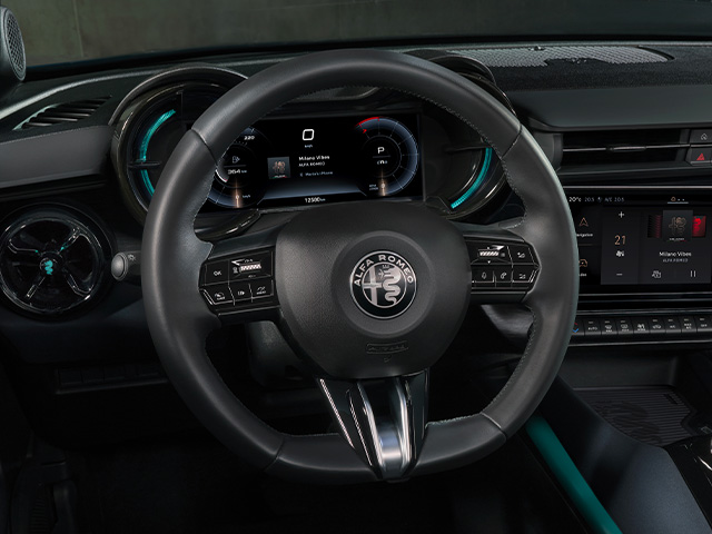 Alfa Romeo Junior Ibrida: Intérieur et extérieur | Alfa Romeo BE