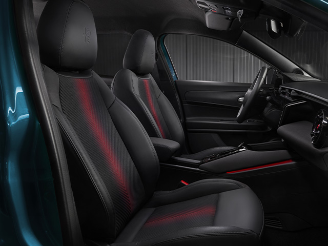 Alfa Romeo Junior - Interieur Junior Ibrida 2024 - Sieges Spiga