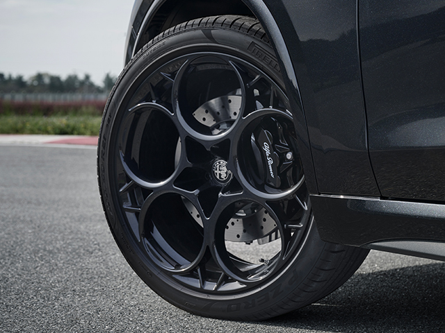 Wheels and calipers